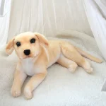 Peluche Golden Retriever, un ami fidèle en tissu