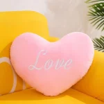 Coussin Cœur Love, pièce maîtresse pour une ambiance chaleureuse